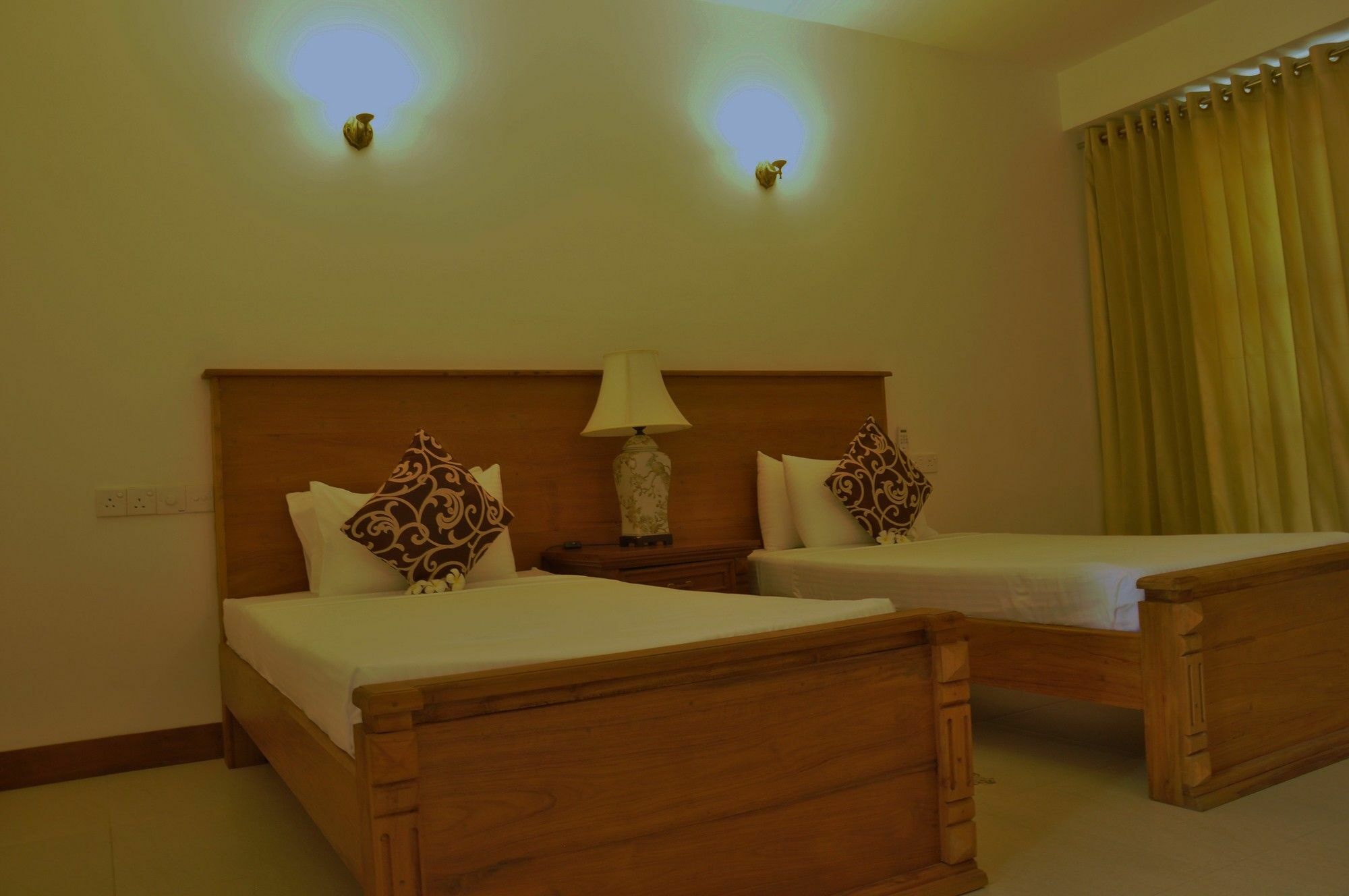 เซเรนดิบ บีช โฮเต็ล Hotel เบนโตตา ภายนอก รูปภาพ